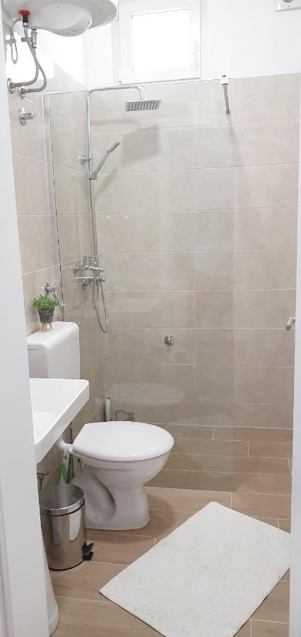 מוסטר Happy Apartment II מראה חיצוני תמונה