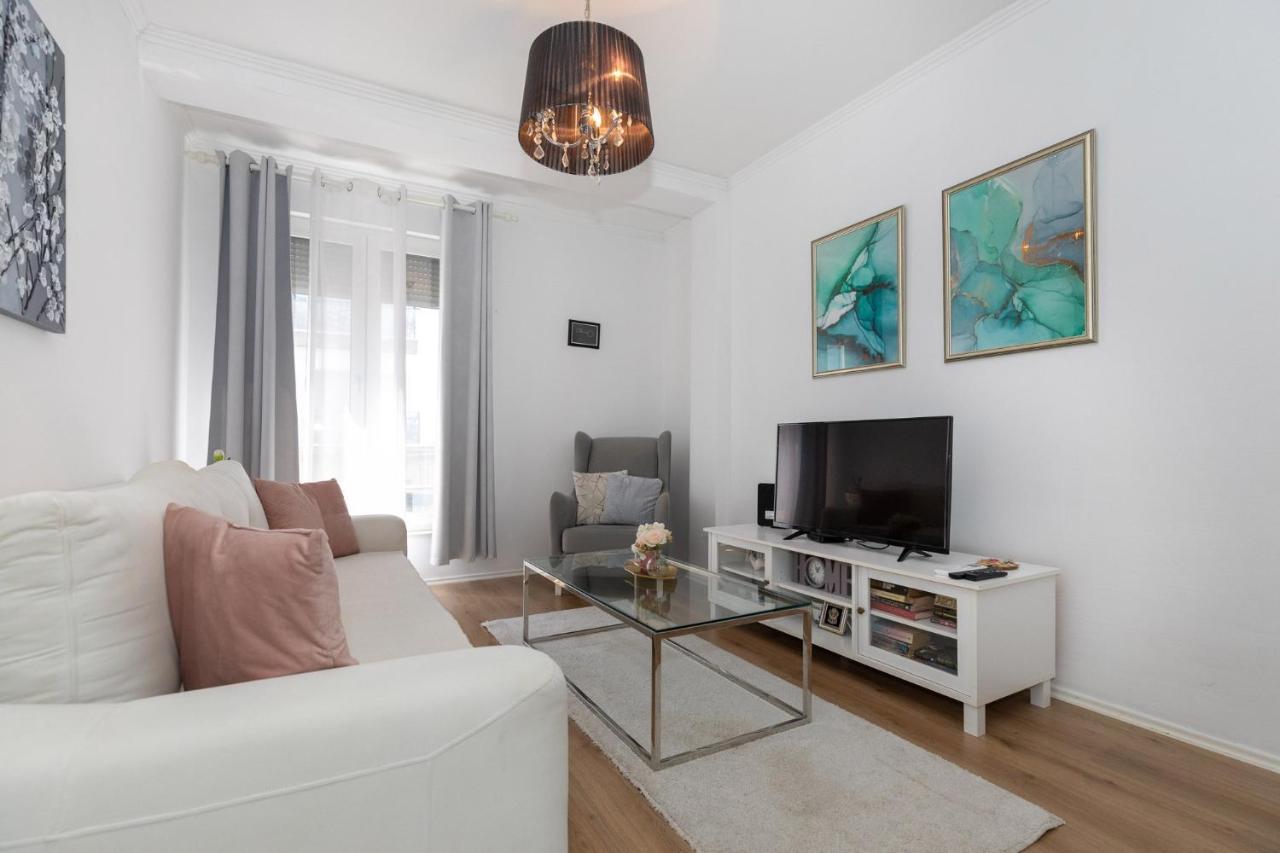 מוסטר Happy Apartment II מראה חיצוני תמונה