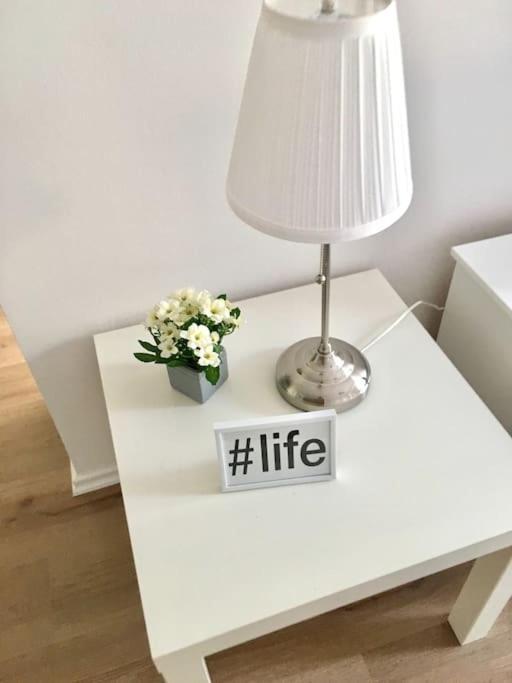 מוסטר Happy Apartment II מראה חיצוני תמונה