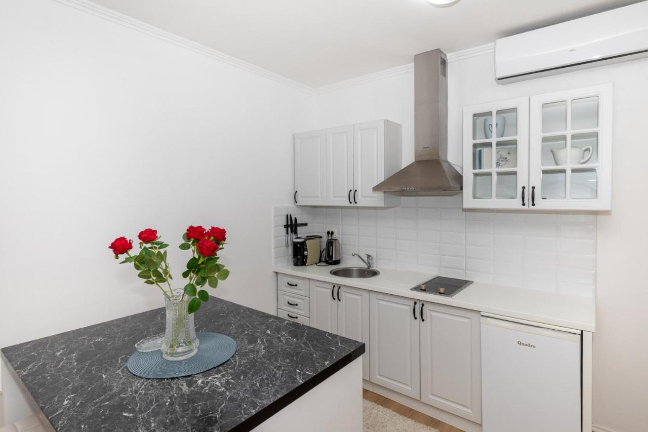 מוסטר Happy Apartment II מראה חיצוני תמונה